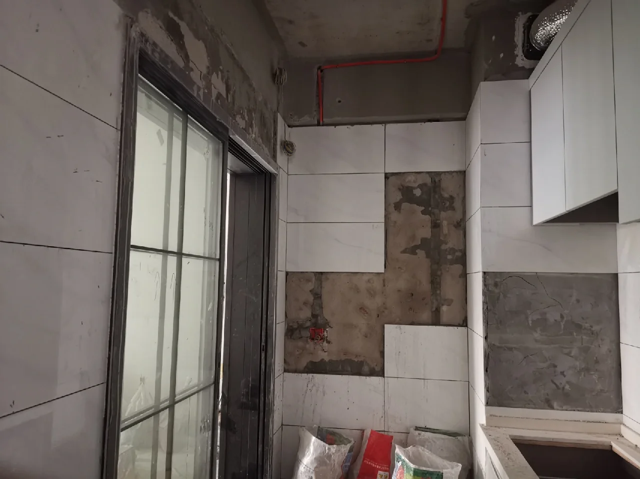 墙砖空鼓怎么处理好看视频(墙砖空鼓怎么处理好看视频讲解)