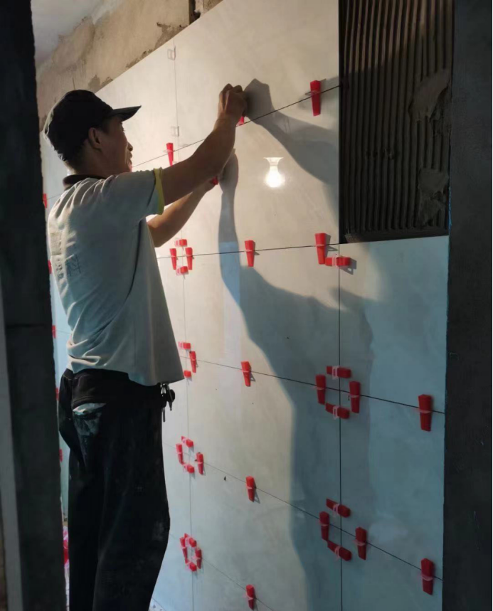 贴墙砖有空鼓怎么办(贴墙砖有空鼓怎么处理)